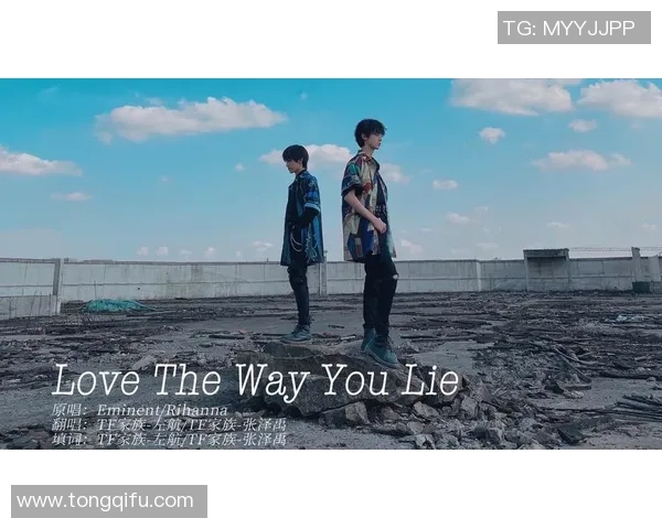 重庆篮球队在邀请赛中以81分高居积分榜首位展现强劲实力